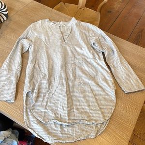 Madewell tunic, shirttail hem XS